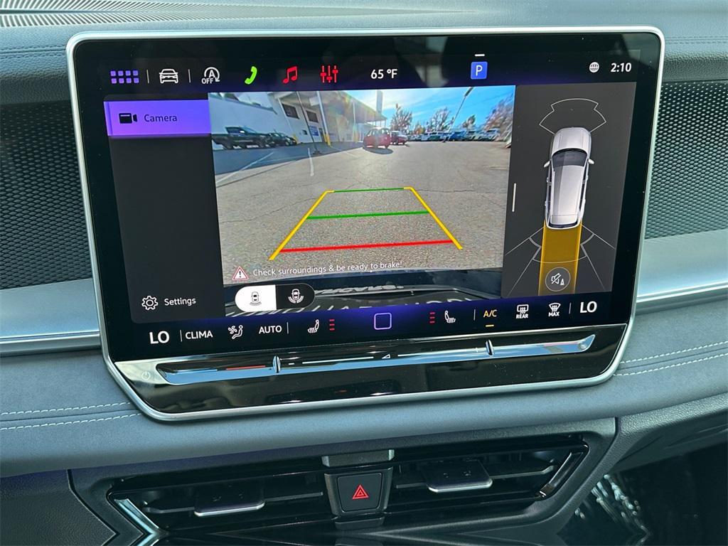 new 2026 Volkswagen Tiguan car, priced at $34,385