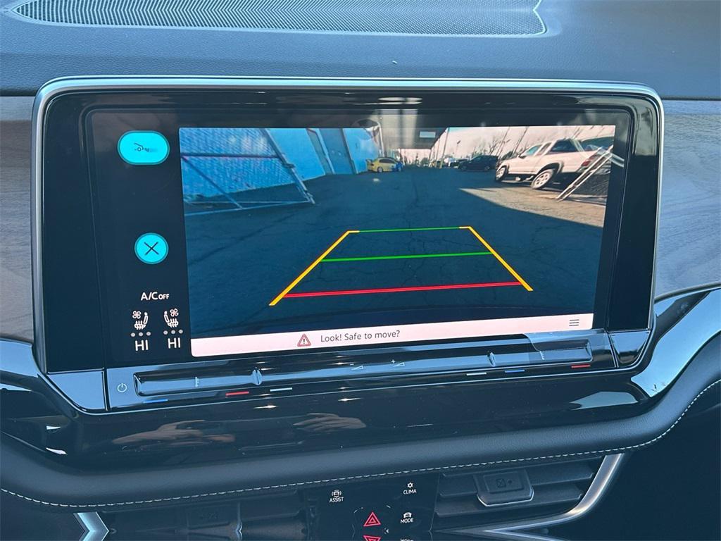 new 2026 Volkswagen Atlas car, priced at $38,631