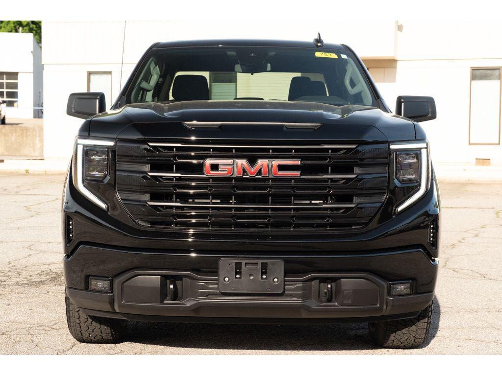 new 2026 GMC Sierra 1500 car, priced at $56,284