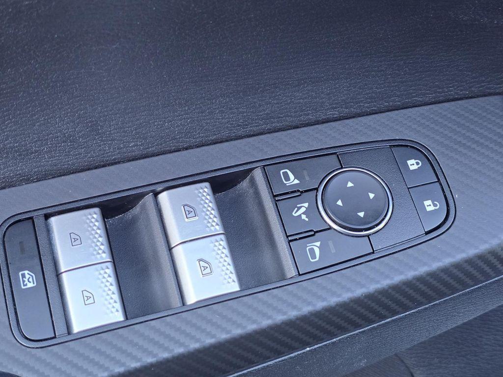 used 2024 Mitsubishi Outlander car, priced at $21,949