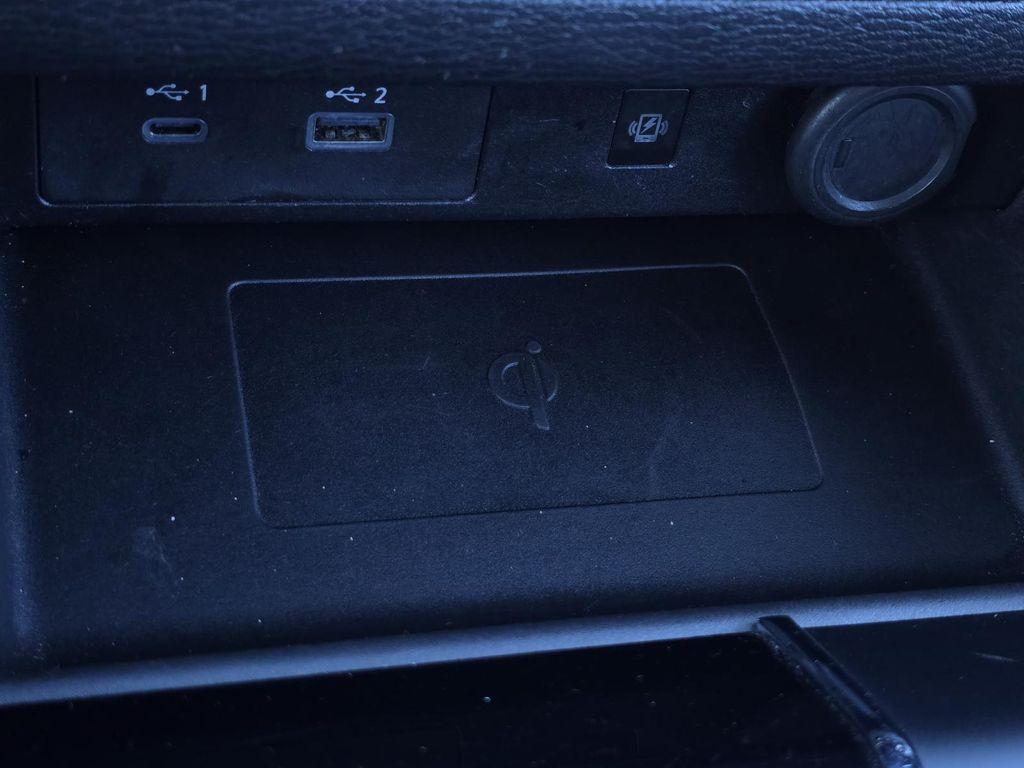 used 2024 Mitsubishi Outlander car, priced at $21,949