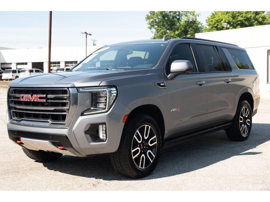 used 2022 GMC Yukon XL car, priced at $43,499