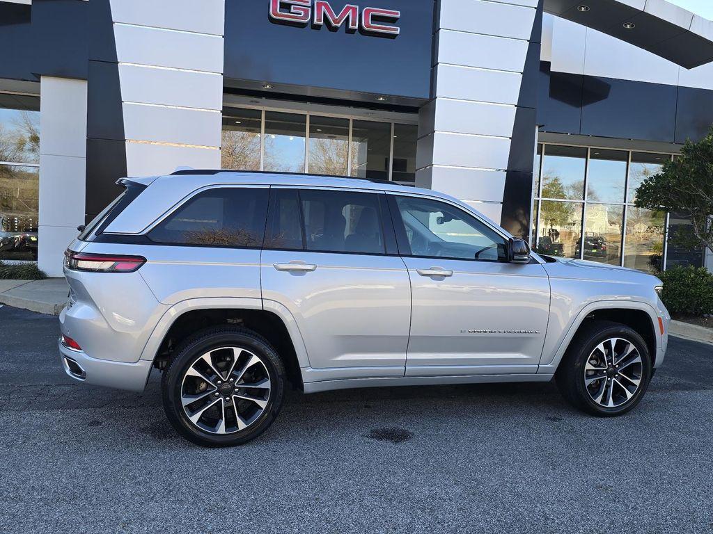 used 2023 Jeep Grand Cherokee car, priced at $32,949