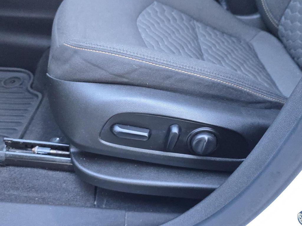 used 2021 Chevrolet Equinox car, priced at $18,672