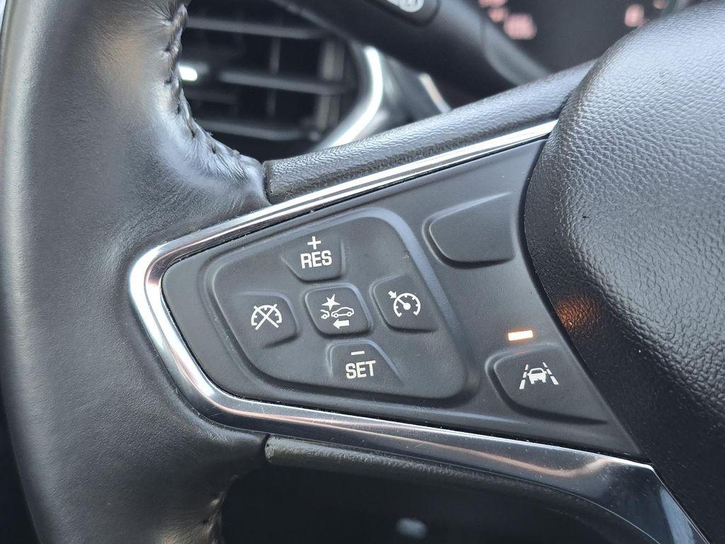 used 2021 Chevrolet Equinox car, priced at $18,672