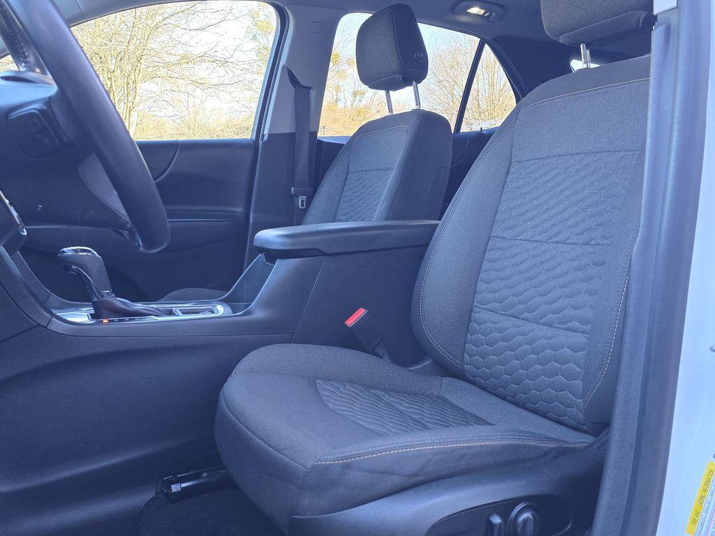 used 2021 Chevrolet Equinox car, priced at $18,672