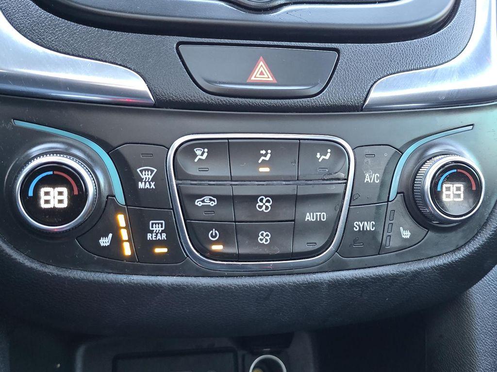 used 2021 Chevrolet Equinox car, priced at $18,672