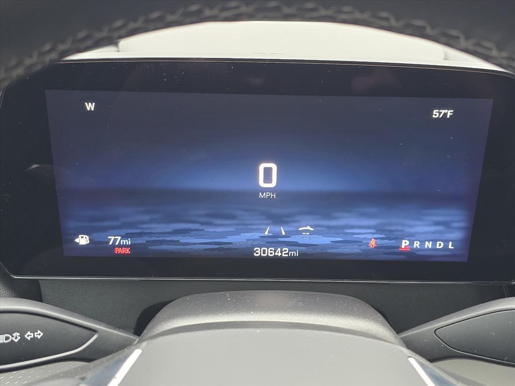 used 2025 Chevrolet Traverse car, priced at $34,650