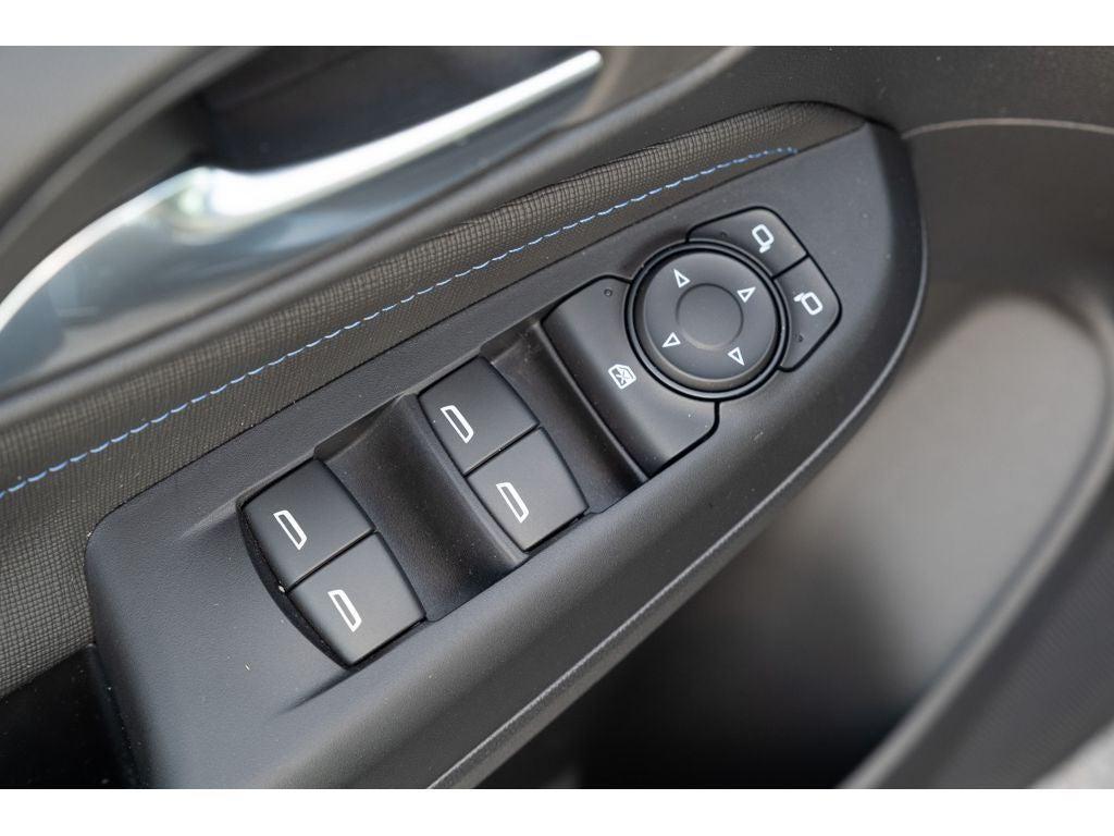 used 2025 Buick Envista car, priced at $26,949