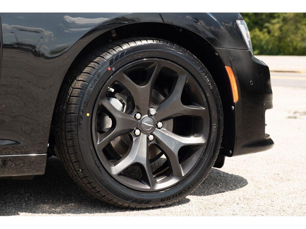 used 2022 Chrysler 300 car, priced at $28,999