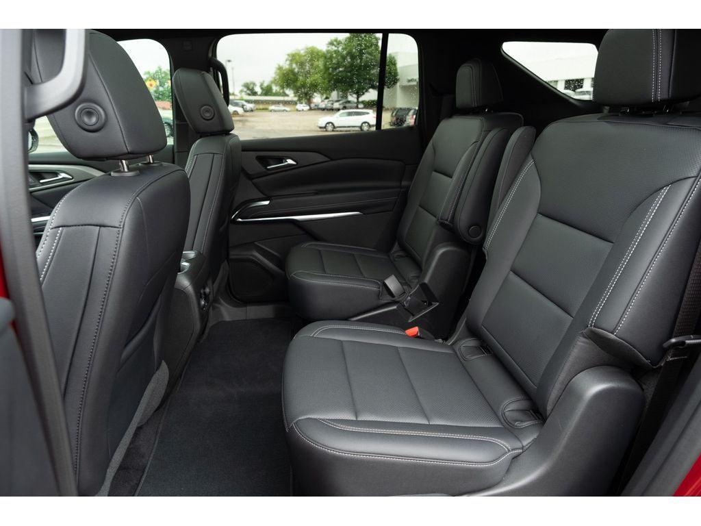 used 2025 Chevrolet Traverse car, priced at $40,598