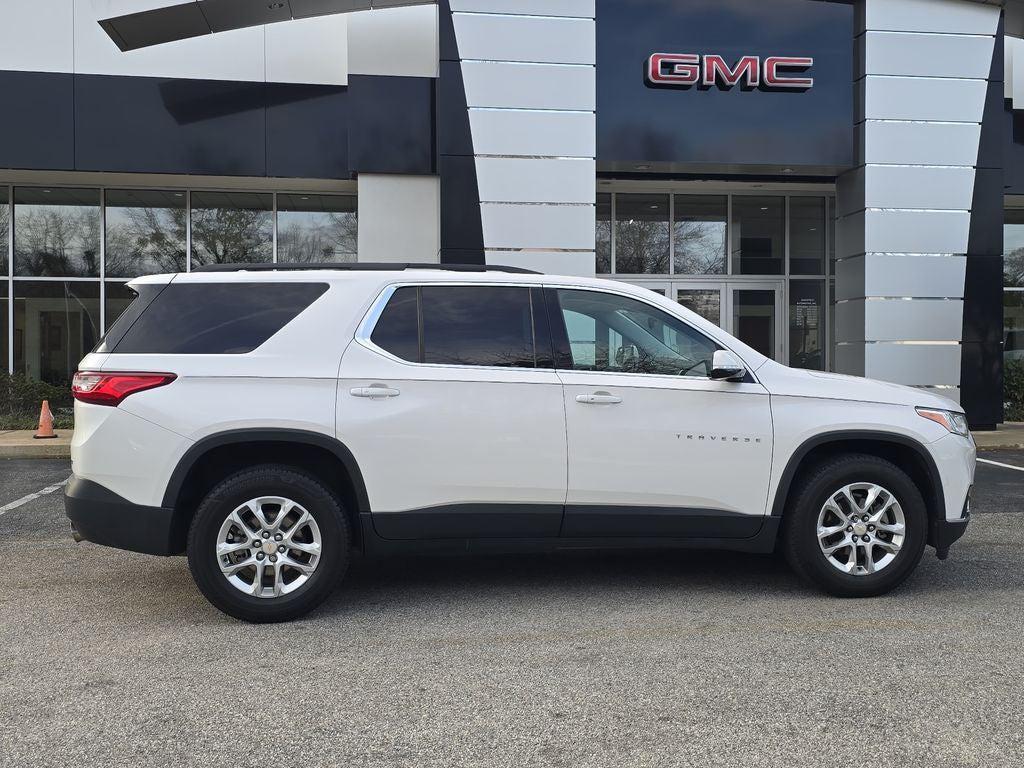 used 2020 Chevrolet Traverse car, priced at $18,900
