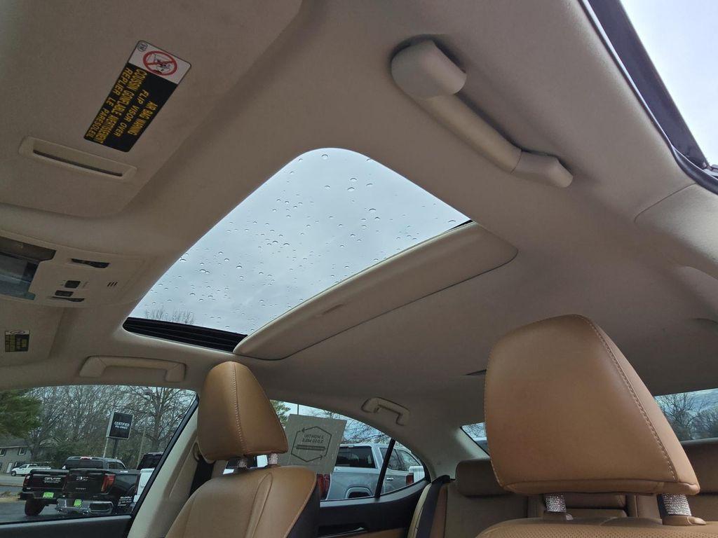 used 2018 Lexus ES 350 car, priced at $21,949