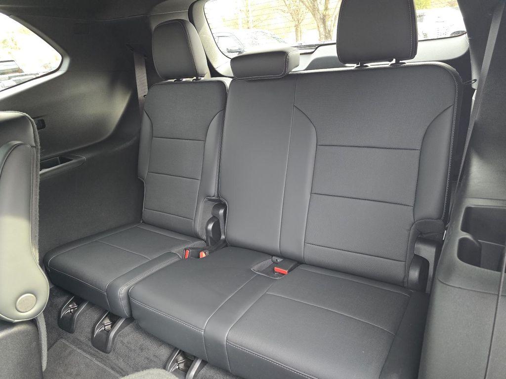 used 2025 Buick Enclave car, priced at $36,200