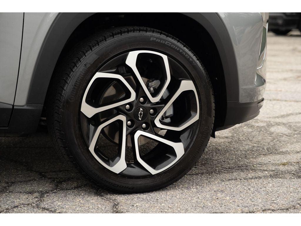used 2025 Chevrolet Trax car, priced at $26,548