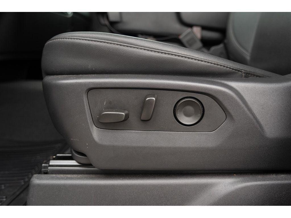 used 2025 GMC Sierra 1500 car, priced at $41,999