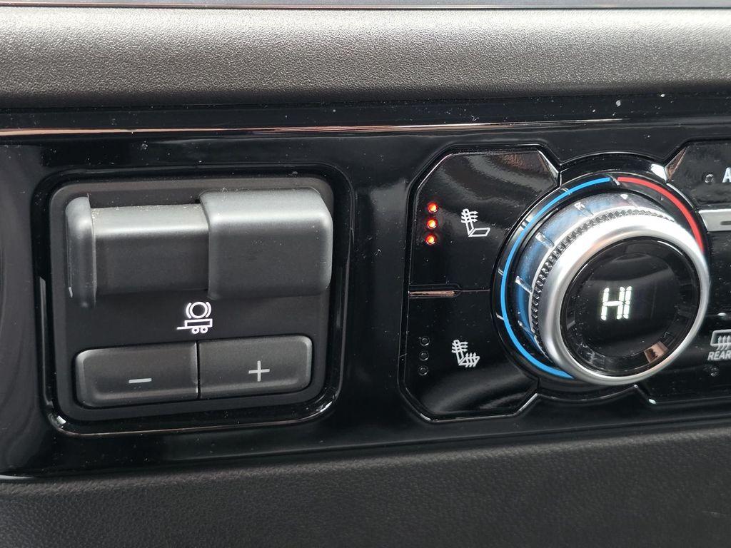 used 2025 GMC Sierra 1500 car, priced at $42,950