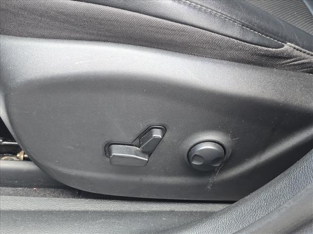 used 2023 Jeep Cherokee car, priced at $20,949