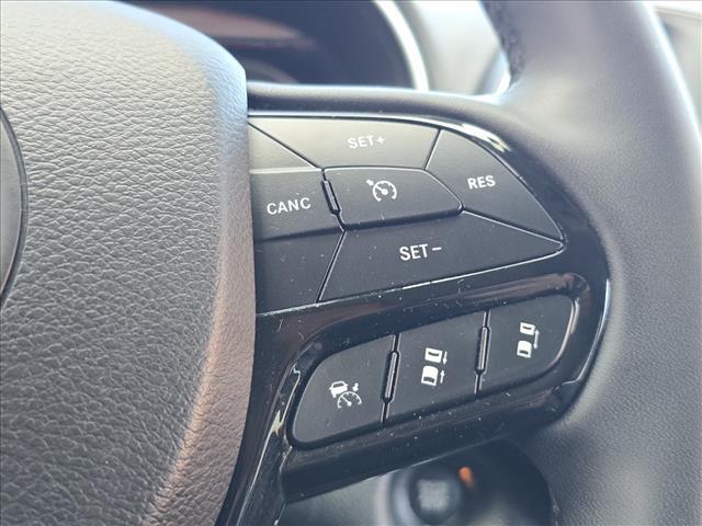 used 2023 Jeep Cherokee car, priced at $20,949