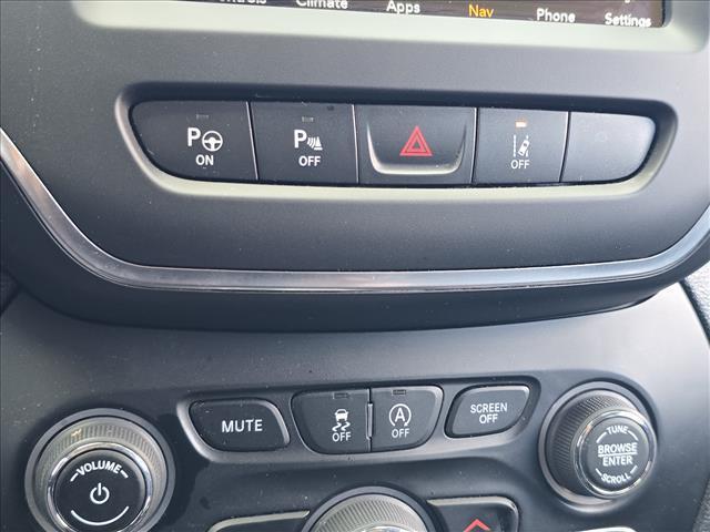 used 2023 Jeep Cherokee car, priced at $20,949