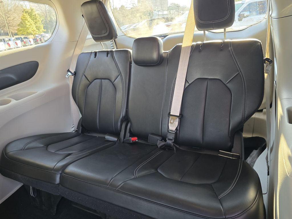 used 2024 Chrysler Pacifica car, priced at $29,600