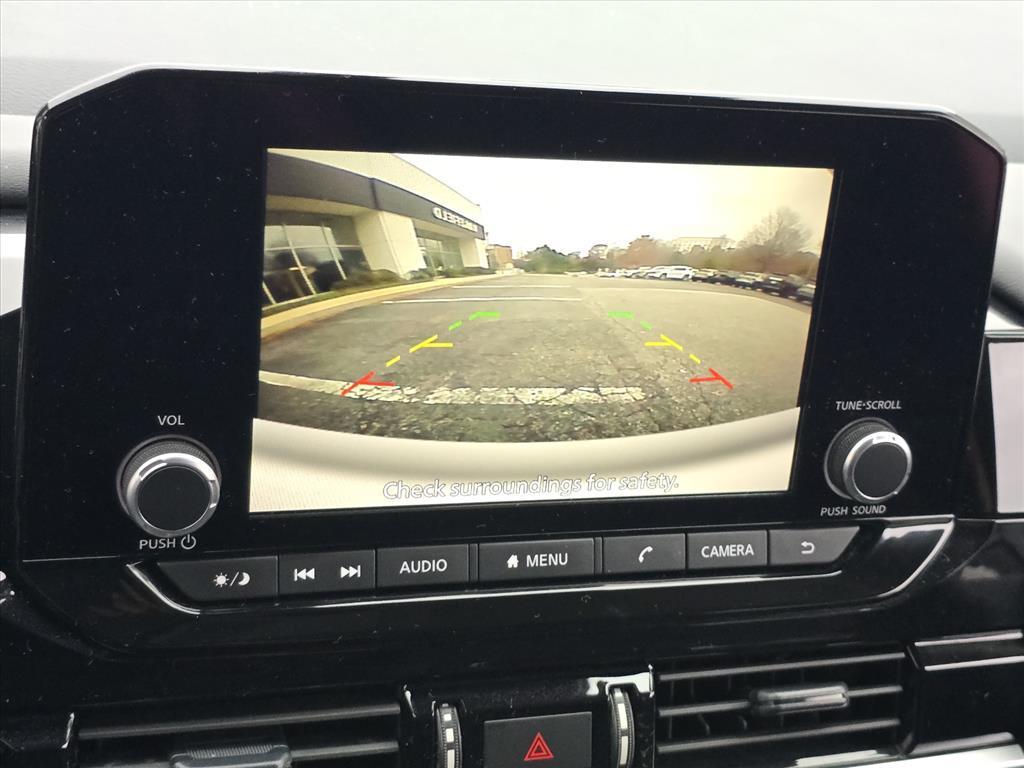 used 2025 Nissan Pathfinder car, priced at $28,949