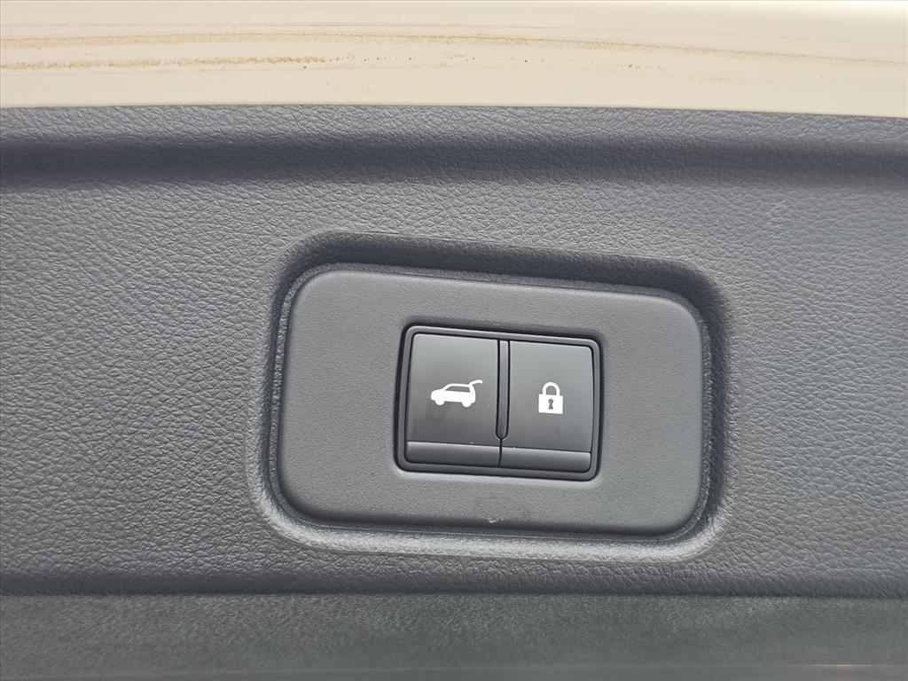 used 2025 Nissan Pathfinder car, priced at $28,949