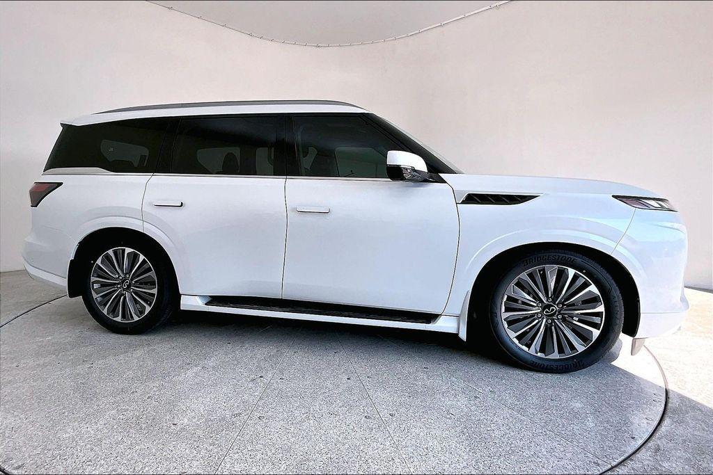 new 2026 INFINITI QX80 car, priced at $83,591