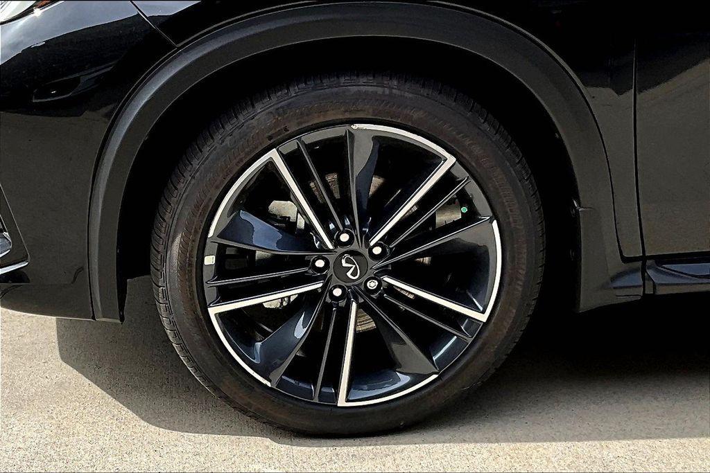 new 2025 INFINITI QX50 car, priced at $53,270