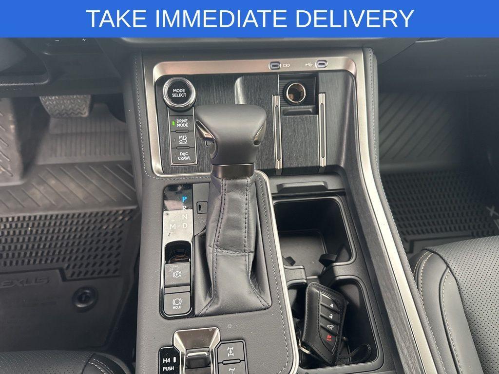 used 2025 Lexus GX 550 car, priced at $88,455