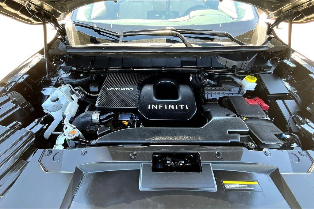used 2025 INFINITI QX60 car, priced at $39,580