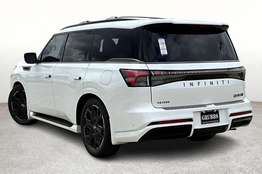 new 2026 INFINITI QX80 car, priced at $106,525