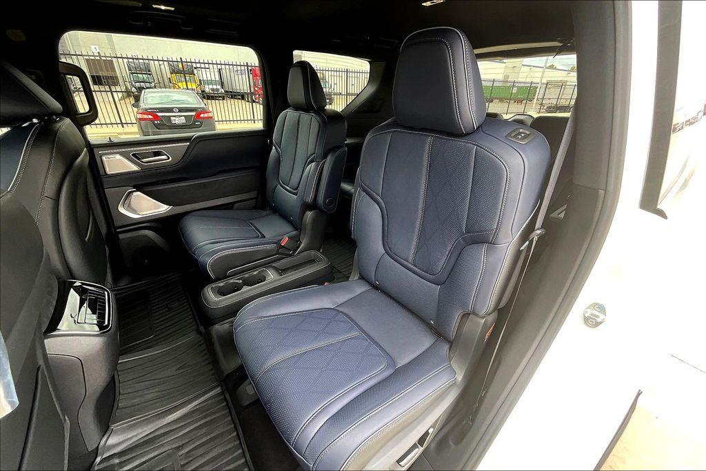 new 2026 INFINITI QX80 car, priced at $106,525