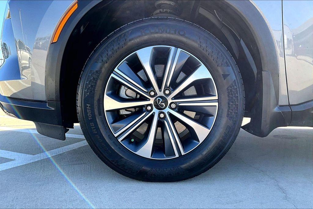 used 2025 INFINITI QX60 car, priced at $35,980