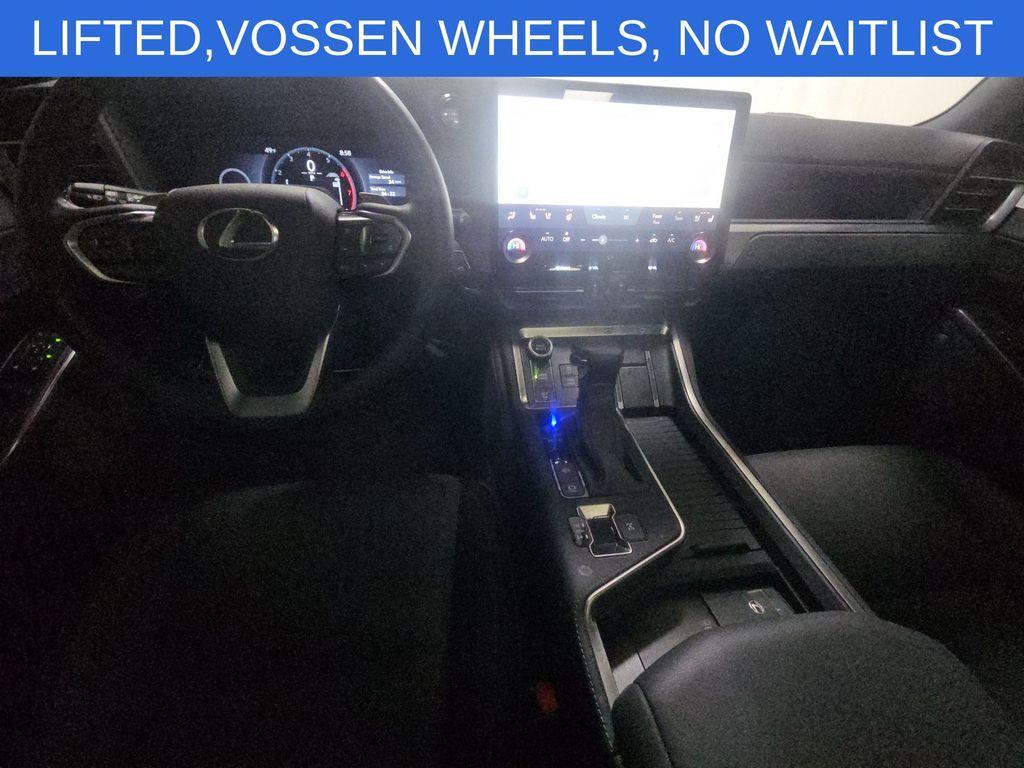 used 2025 Lexus GX 550 car, priced at $93,556