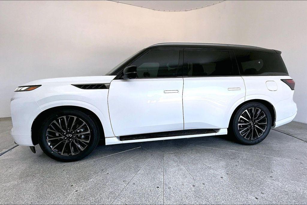 new 2026 INFINITI QX80 car, priced at $101,054