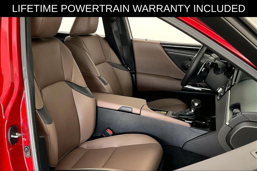 used 2025 Lexus ES 350 car, priced at $42,900