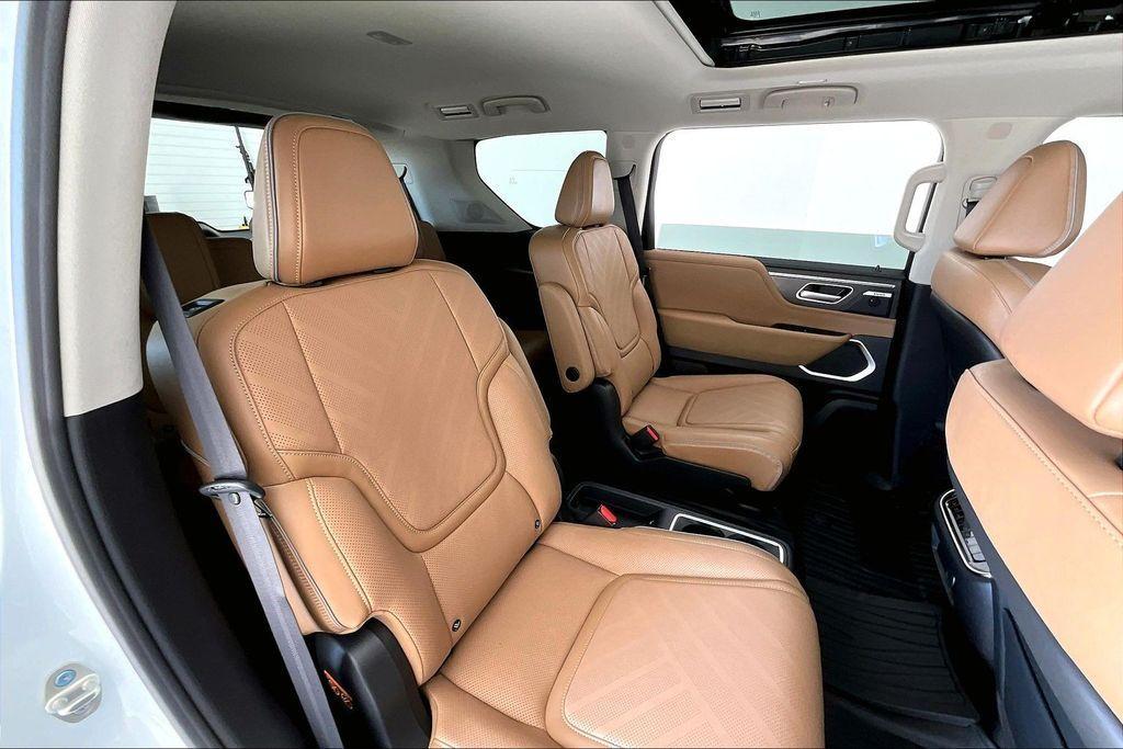 new 2026 INFINITI QX80 car, priced at $83,591