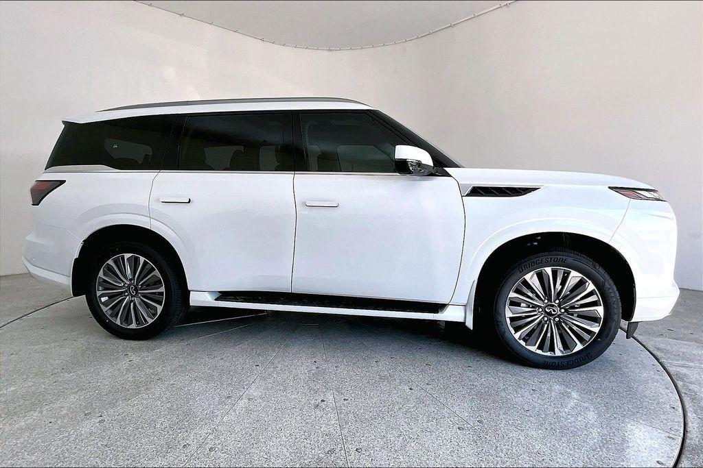 new 2026 INFINITI QX80 car, priced at $83,591