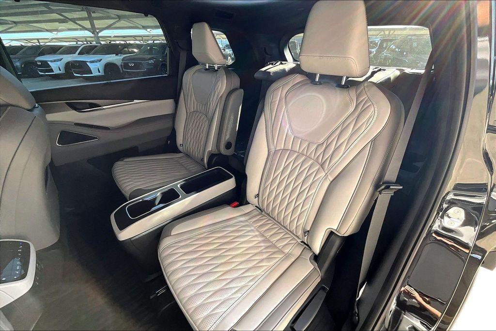 new 2026 INFINITI QX60 car, priced at $74,670