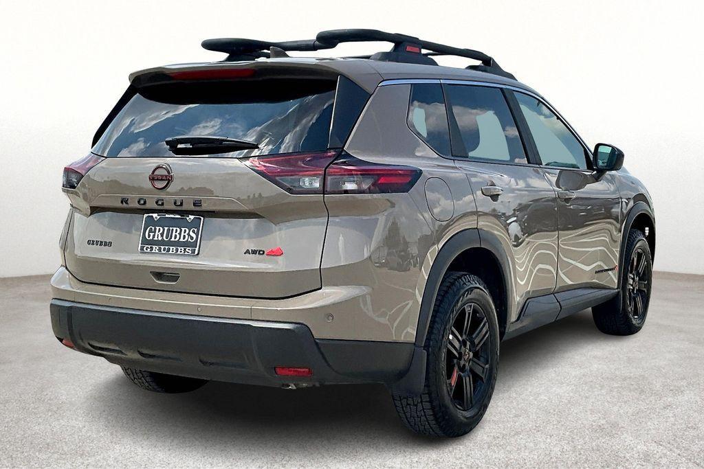 used 2025 Nissan Rogue car, priced at $27,898