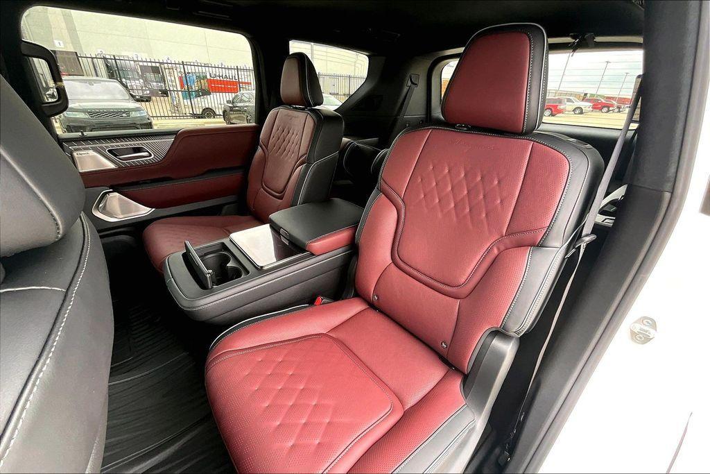 new 2026 INFINITI QX80 car, priced at $116,955