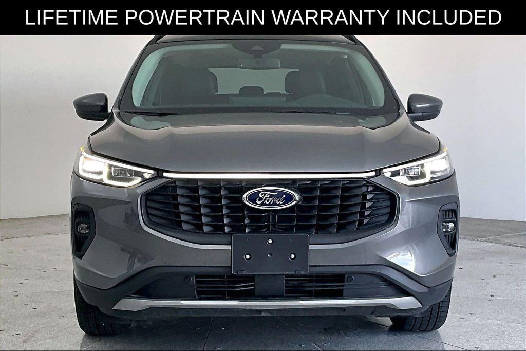 used 2025 Ford Escape car, priced at $29,500