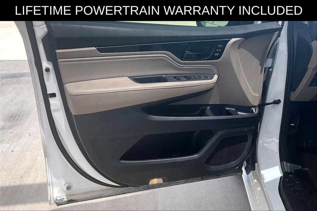 used 2024 Honda Odyssey car, priced at $41,000
