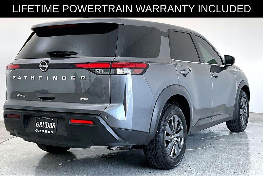 used 2024 Nissan Pathfinder car, priced at $28,500