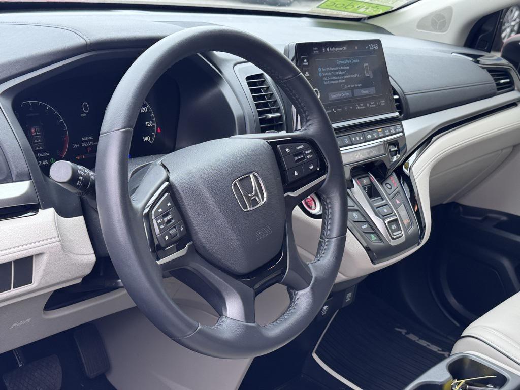 used 2025 Honda Odyssey car, priced at $40,671