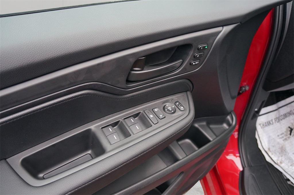 new 2026 Honda Odyssey car, priced at $45,845