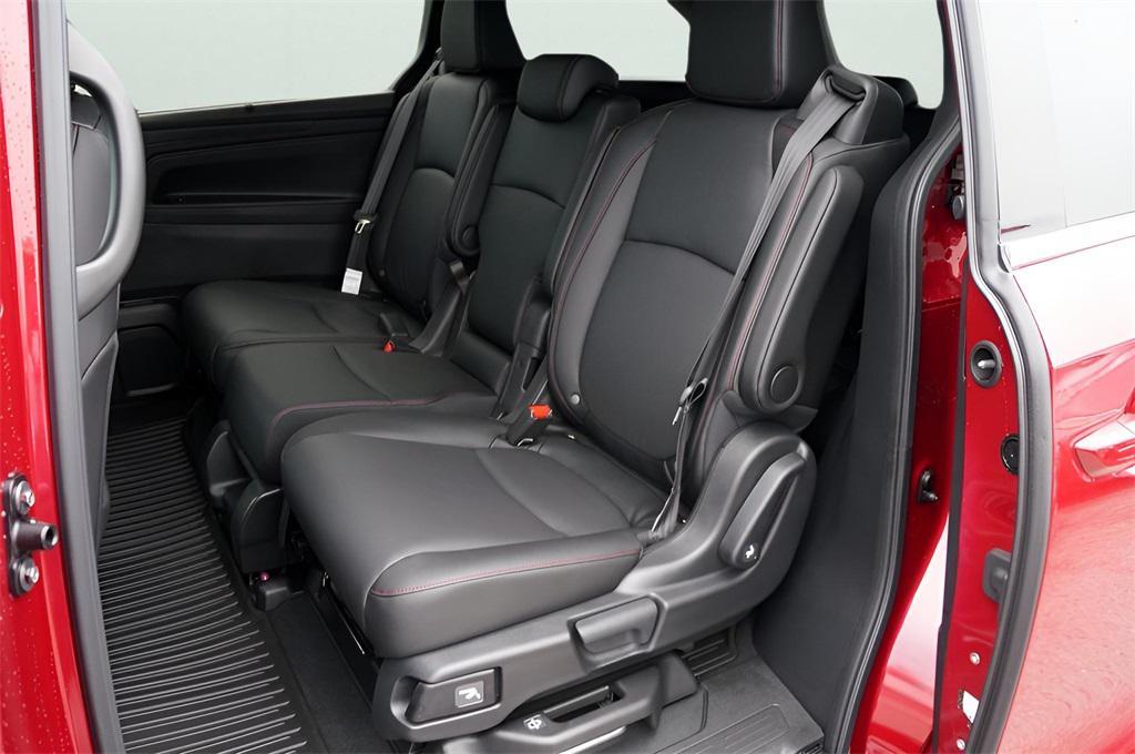 new 2026 Honda Odyssey car, priced at $45,845