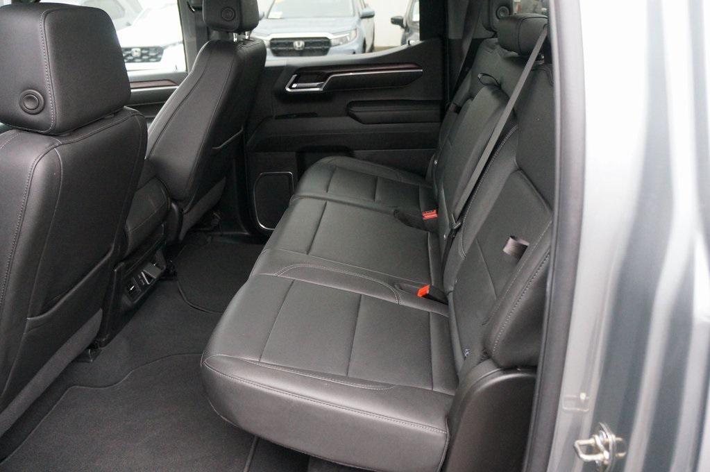 used 2025 GMC Sierra 1500 car, priced at $45,582