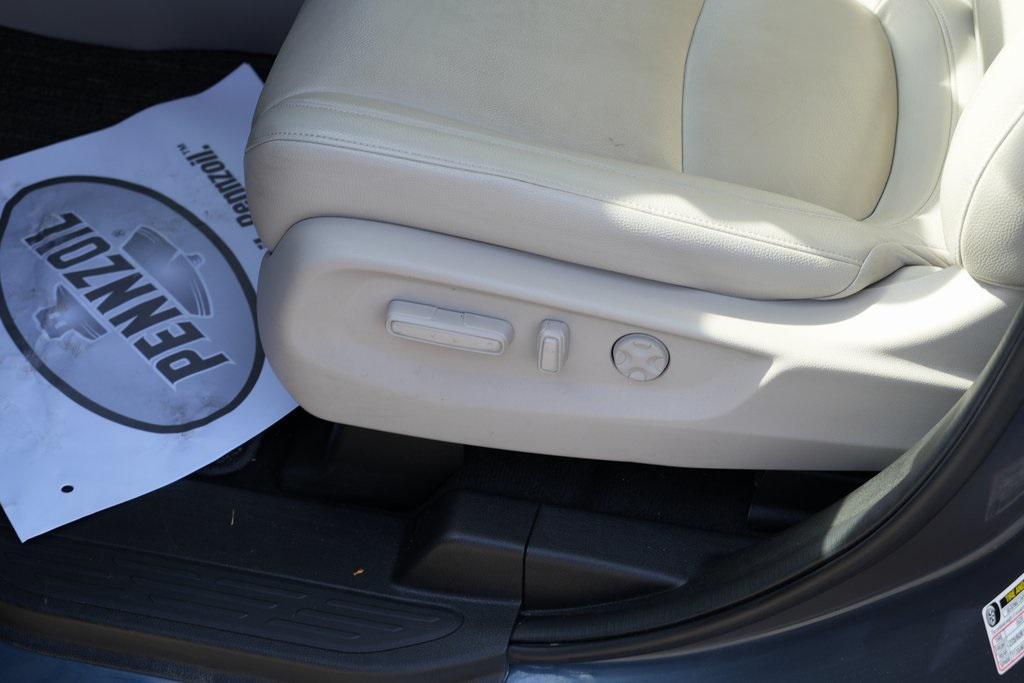 used 2025 Honda Odyssey car, priced at $35,253